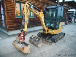 Caterpillar 302 CR mit POWERTILT