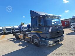 Mercedes-Benz Axor 1800