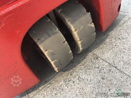 Linde E12-02