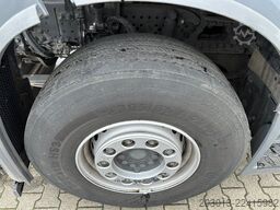 MERCEDES-BENZ ACTROS 1830 4x2 Kehrmaschine BUCHER OPTIFANT8000
