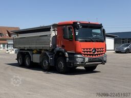 Mercedes-Benz Arocs 3243 8x4 Schwarzmüller / Swiss-Vehicle