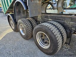 Volvo FH520-37 8X4 JMNL Ad-Blue Lift-Lenk 14m³