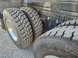 Volvo FH520-37 8X4 JMNL Ad-Blue Lift-Lenk 14m³