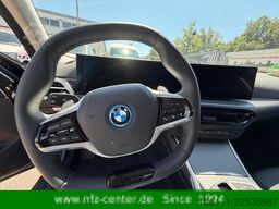 BMW 330e Touring AHK Abstand Tempomat Keyless