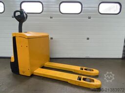 JUNGHEINRICH EJE 120