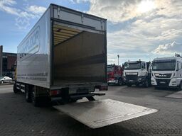 Scania P 380 + 3pedals + 6X2 + LIFT AS + LOADLIFT 2500 KG