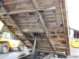 MAN MAN LE8.150 mit Palfinger PKG7001