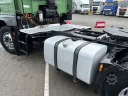 DAF CF 330 FT / Sleeper Cab / 616 dkm / NL Truck