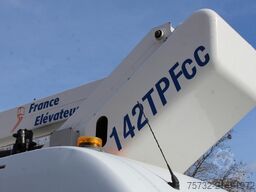 Renault Master  France-Elevateur 14m - 2 b 265kg