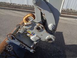 TAKEUCHI TB 225 Powertilt Löffel Taklock 2.400 kg