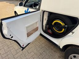 VW Passat **AMBULANCE-RETTUNGSWAGEN**