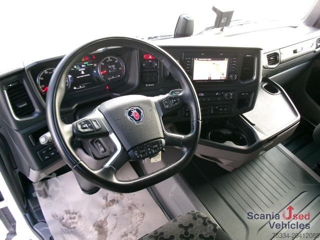 Standard trekkvogn Scania R 460 A4x2NA SUPER NAVI Standklima DAB