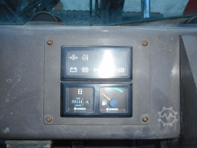 Viličar za vse terene Manitou M30-4 Allrad