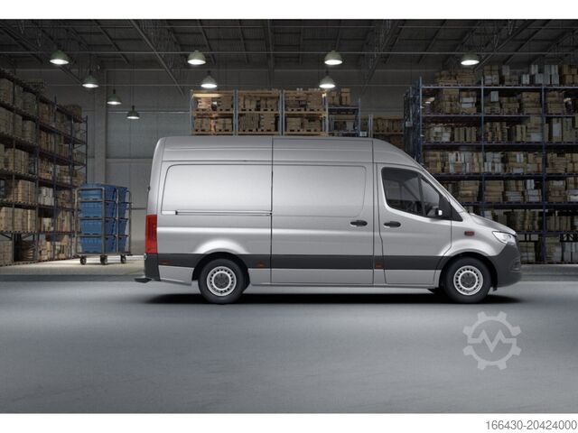 Hög tak skåpbil Mercedes-Benz Sprinter 317 CDI Kasten L2H2 Holz Navi Kamera