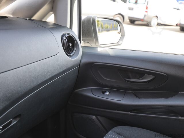 Skåpbil Mercedes-Benz Vito 116 CDI Kasten Extralang Holz Kamera DAB