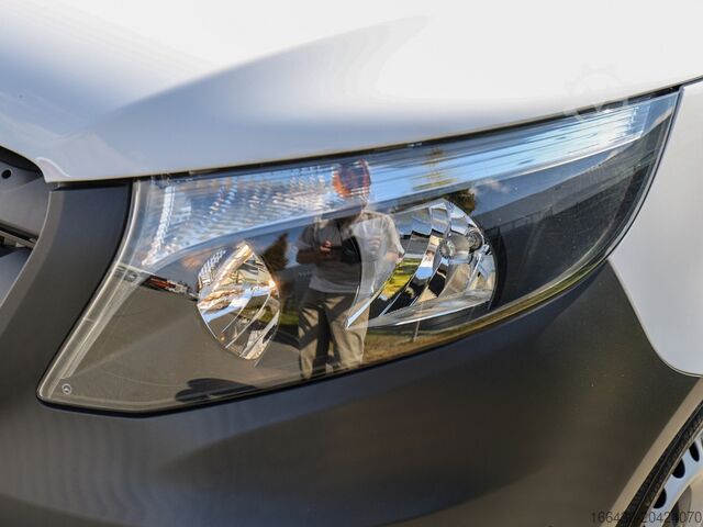 Skåpbil Mercedes-Benz Vito 116 CDI Kasten Extralang Holz Kamera DAB