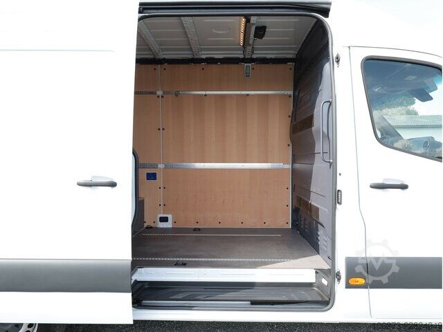 Fourgon Mercedes-Benz Sprinter 317 CDI,L2H2,Automatik,Kamera