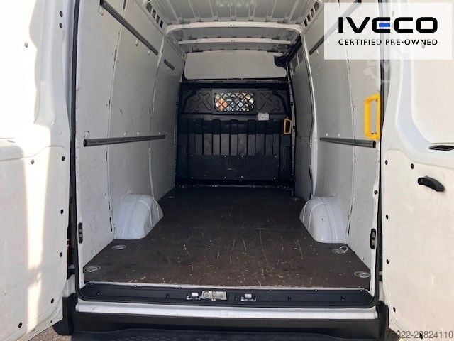 Ploščati dostavnik IVECO 35S16 L2H2