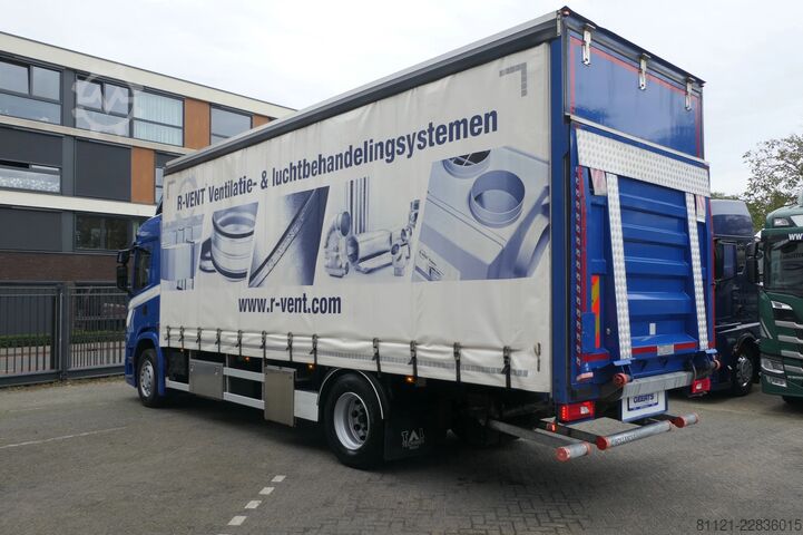 Schiebeplane Scania G320 NGS | Sliding curtains | Dhollandia 2000Kg...