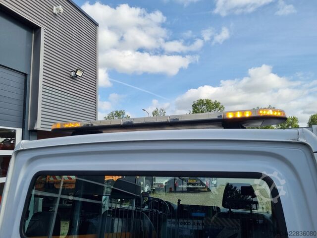 Șasiu cu cabină Mercedes-Benz Sprinter 319 CDI Chassis cabine DC 6 Zits Euro 6E