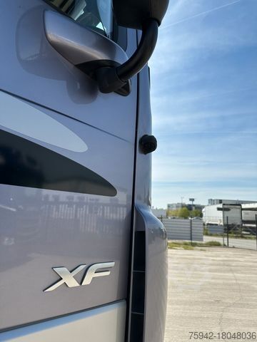 Standardni tegljač DAF XF 480 LED STANDKLIMA RET 2 TANK NAVI ACC