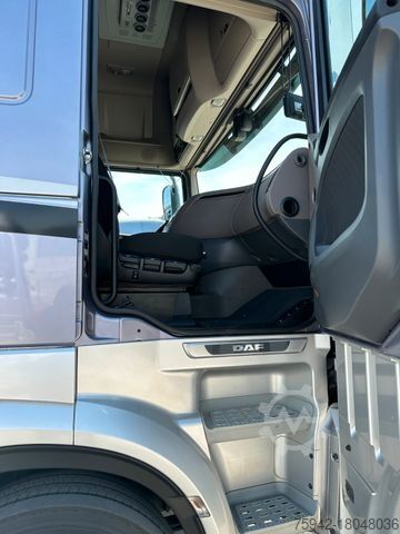 Standardni tegljač DAF XF 480 LED STANDKLIMA RET 2 TANK NAVI ACC