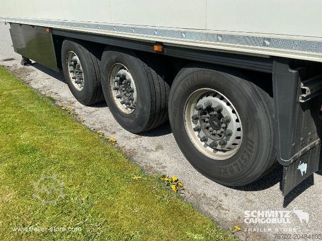 Kylmäkuljetuspuoliperävaunu Schmitz Cargobull Reefer Standard