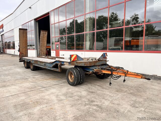 Lágflutningavagn Müller-Mitteltal T3  3 Achs Tieflader mit ABS