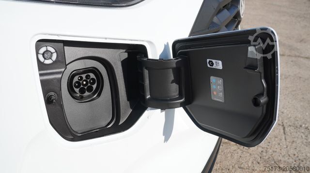 Ploščati dostavnik FORD Transit Custom 320L1 Kasten Trend 2.5L PHEV Kam