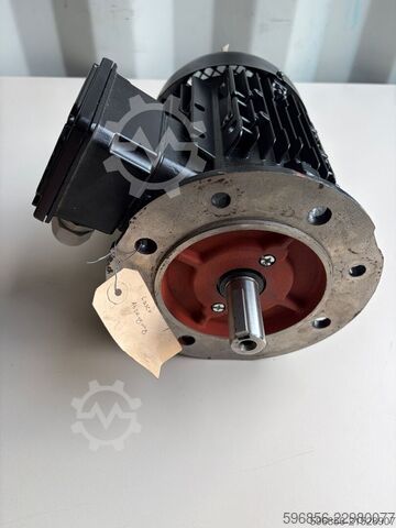  Silnik elektryczny WEG AL90S L 02 2 2kW 2855rpm 230 400V IE3