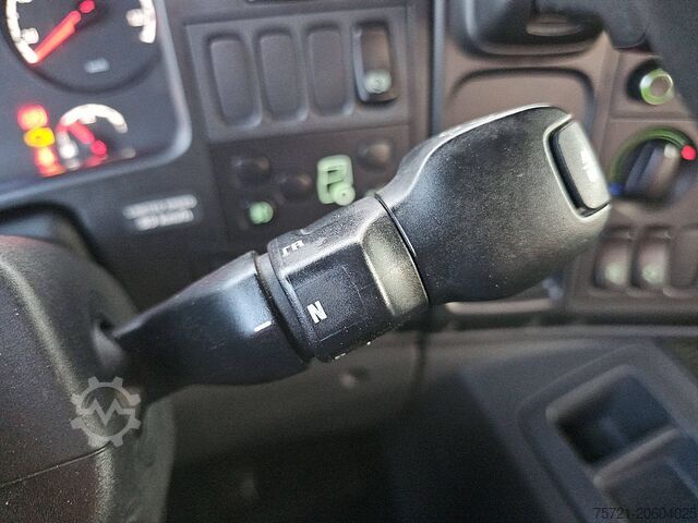 Plataforma de carga SCANIA P410 PK18002-4 hydr