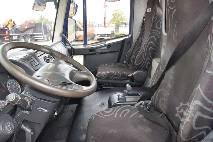 Lori sampah Iveco EuroCargo 120