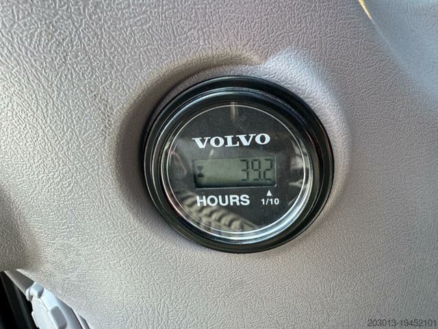 Mobile excavator VOLVO EWR150E Mobilbagger mit ROTATOR ENCONG EC319