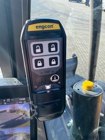 Mobile excavator VOLVO EWR150E Mobilbagger mit ROTATOR ENCONG EC319