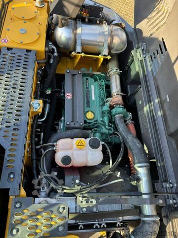 Mobile excavator VOLVO EWR150E Mobilbagger mit ROTATOR ENCONG EC319