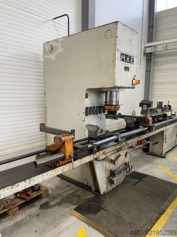 Hydraulic straightening press MAE HY – S 100 RH