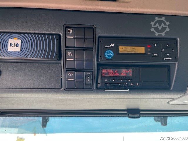 बॉडी बदलने वाला ट्रक MAN TGX