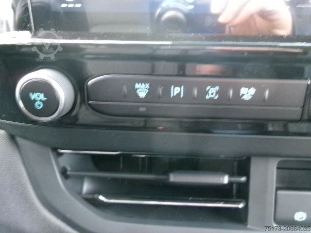 मिनिबस FORD Tourneo Custom 320L2 AT Titanium AHK ACC Stndhz