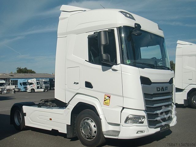 Стандартный седельный тягач DAF XF 480 FT NGD Intarder 2x Tank ACC FCW LDW PCC Scheckheft