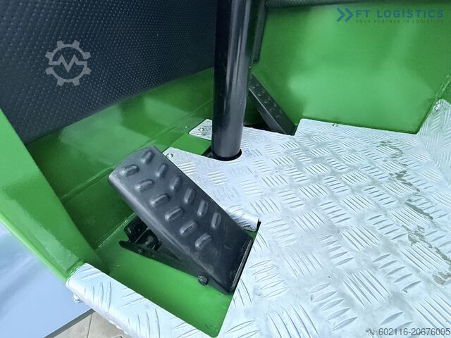 चार-तरफा फोर्कलिफ्ट Combilift C4500 DIESEL DUPLEX WIDE FORK POSITIONER