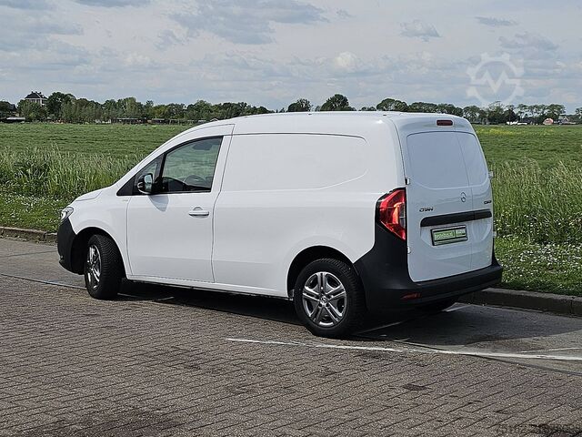 Bőrönd MERCEDES-BENZ CITAN 108 CDI Mbux 3-Zits Euro6 AC