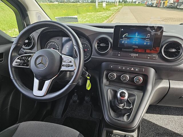Bőrönd MERCEDES-BENZ CITAN 108 CDI Mbux 3-Zits Euro6 AC