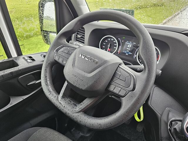 Carrinha de tejadilho alto IVECO DAILY 35S16 L4H2 Maxi Automaat