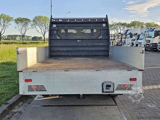 Piattaforma di carico FORD TRANSIT 2.2 155Pk .!