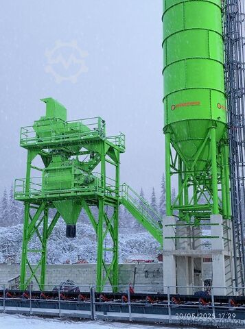Betonmaskine Polygonmach 50 tons cement Silo