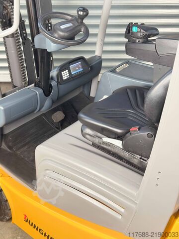 Machinehandel De Leeuw BV Machinehandel De Leeuw BV Machinehandel De Leeuw BV