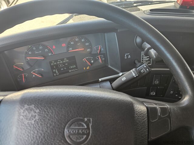 冷蔵ボックス付きローリー VOLVO FM330 6x2 FRIGOBLOCK Multizone Lenk u. L