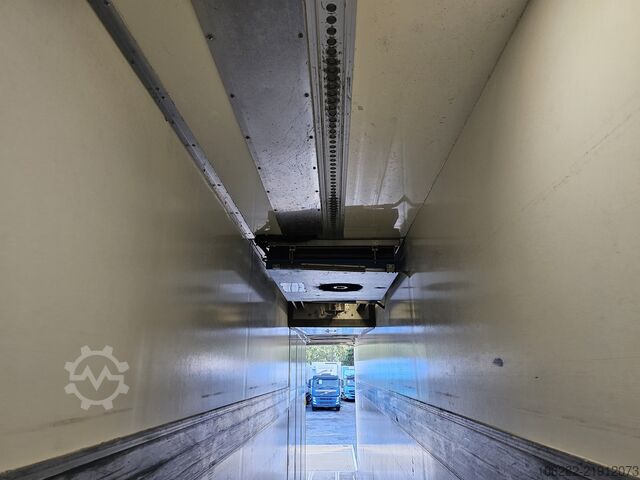冷蔵ボックス付きローリー VOLVO FM330 6x2 FRIGOBLOCK Multizone Lenk u. L