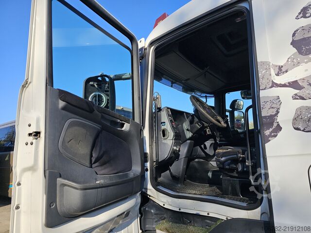 Haakarm vrachtwagen SCANIA R480LB 8X4*4HHA MOTORSCHADEN! 3-Pedal J