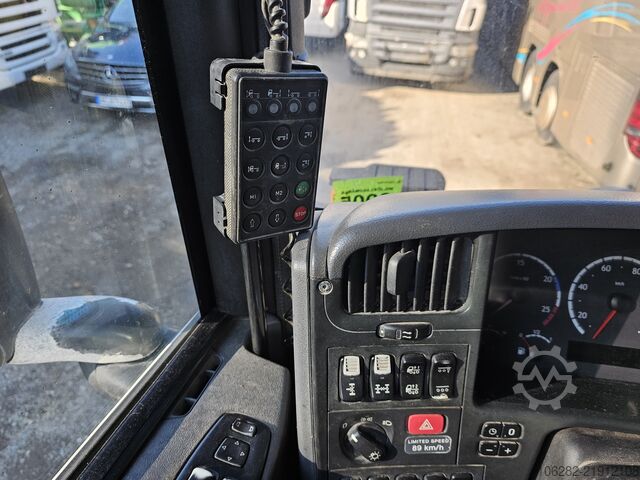 Haakarm vrachtwagen SCANIA R480LB 8X4*4HHA MOTORSCHADEN! 3-Pedal J